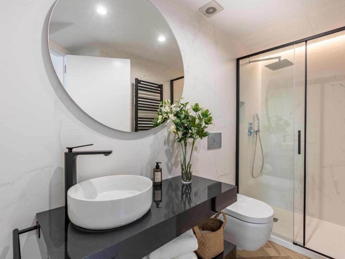 Luxury Alhambra Penthouse Collection Gran Via Apartment Granada Exterior photo